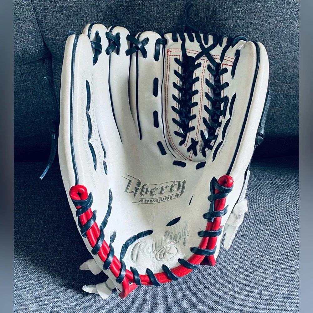 Rawlings RLA125FS-15WNS Liberty Advanced Fastpitch Softball Glove Bundle - Picture 3 of 15